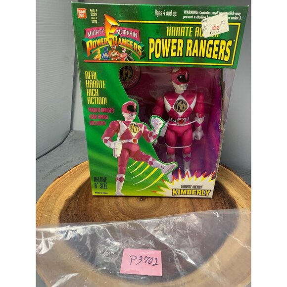 1994 Bandai Mighty Morphin Power Rangers Deluxe Karate Action Kimberly 8" Figure - Picture 7 of 7